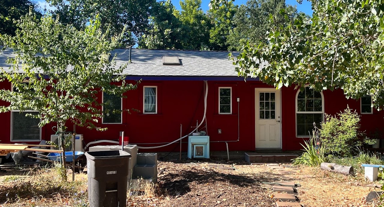 Red Back House